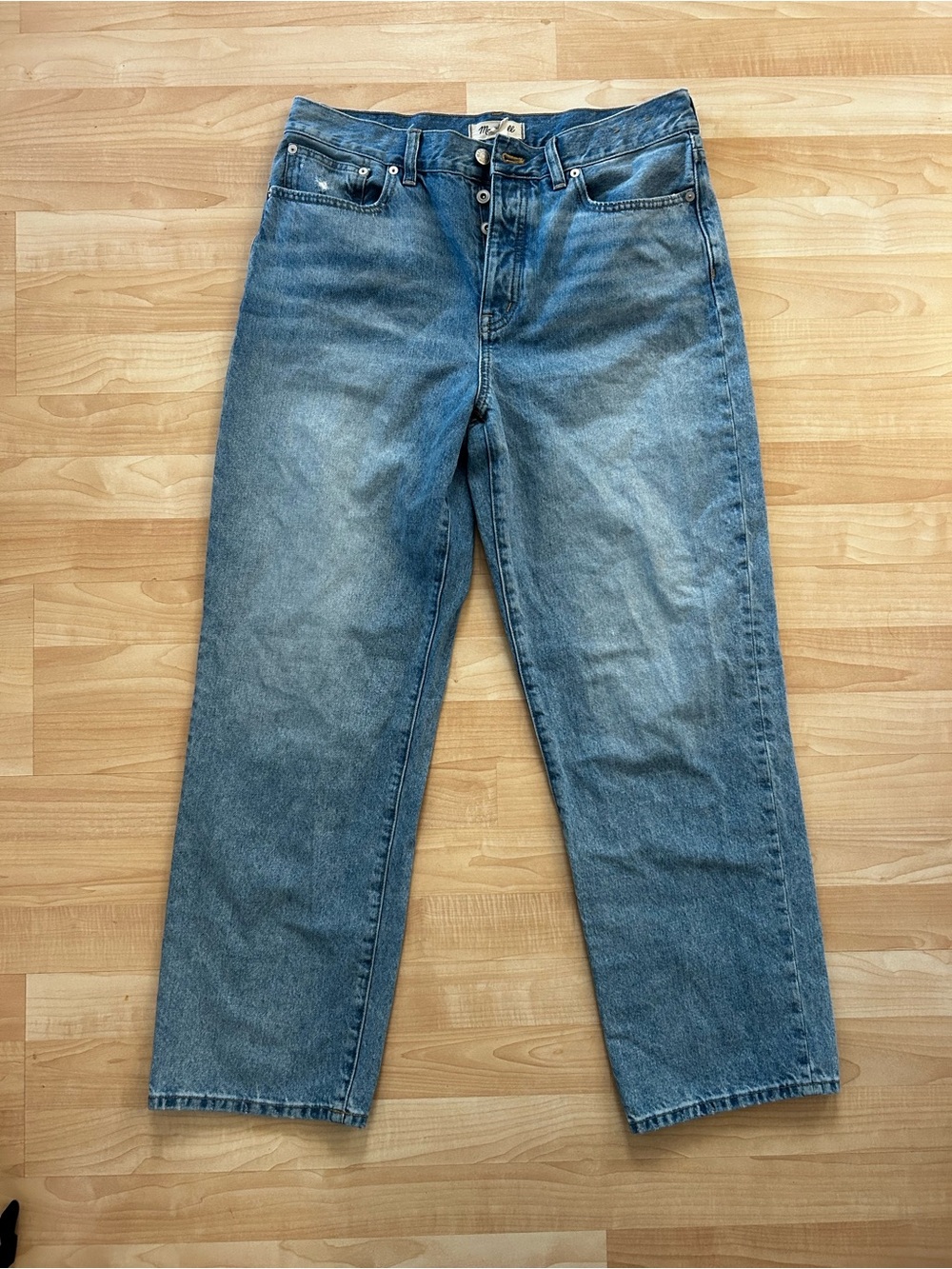 Madewell Women's Low Slung Straight-Leg Jeans in Light Blue Wash